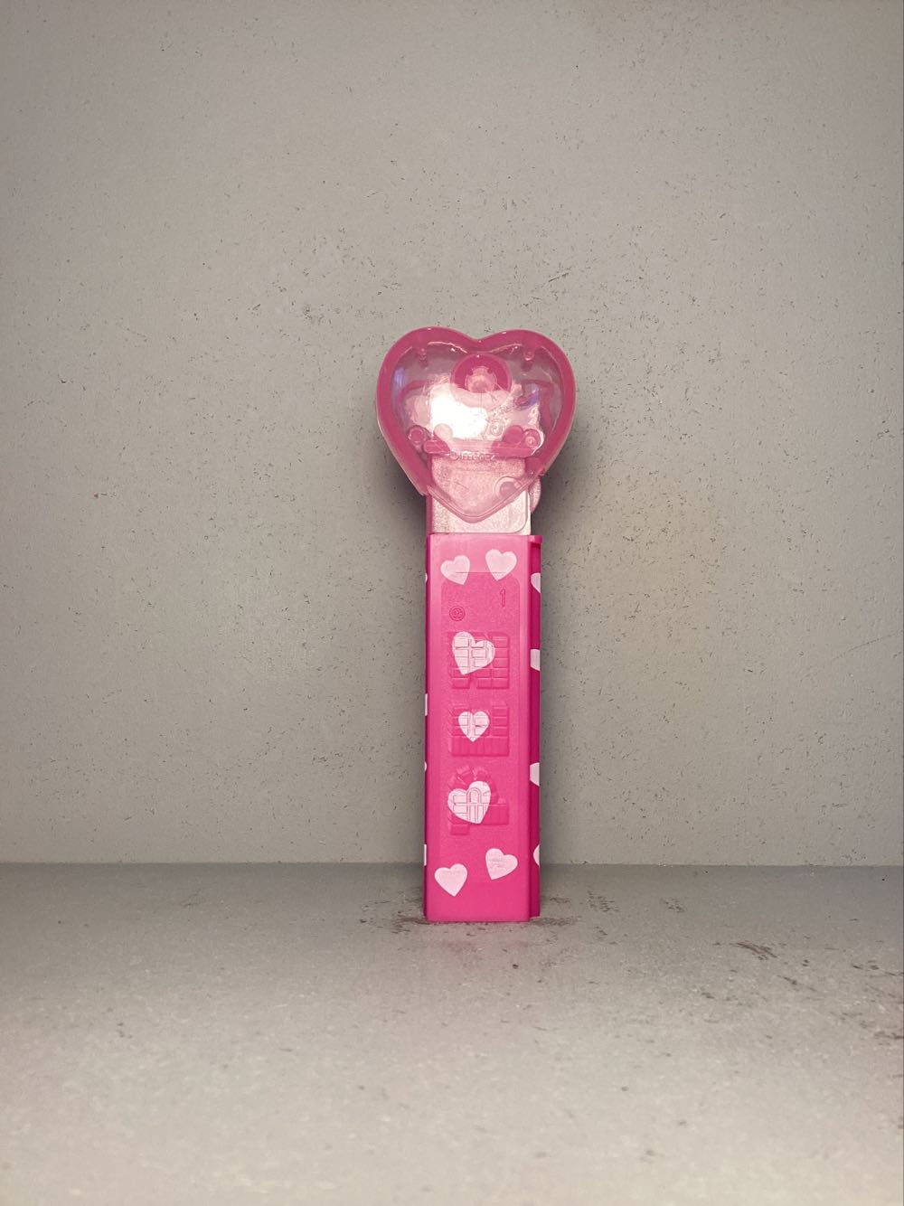 Valentine’s Day- Heart- Be Mine - Holiday pez collectible - Main Image 3