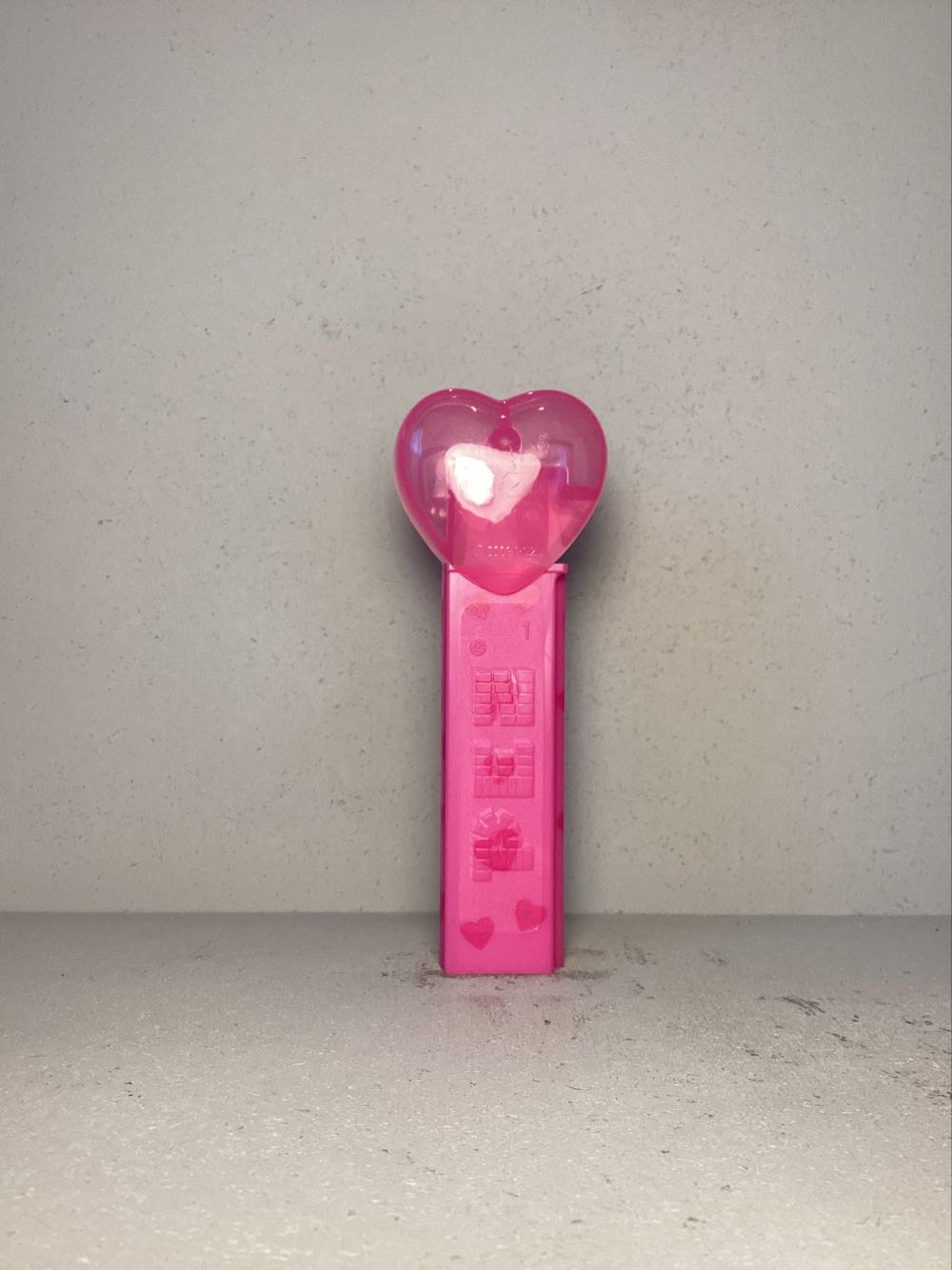 Valentine’s Day- Heart- Be Mine (cursive) (Short Heart) - Holiday pez collectible - Main Image 3