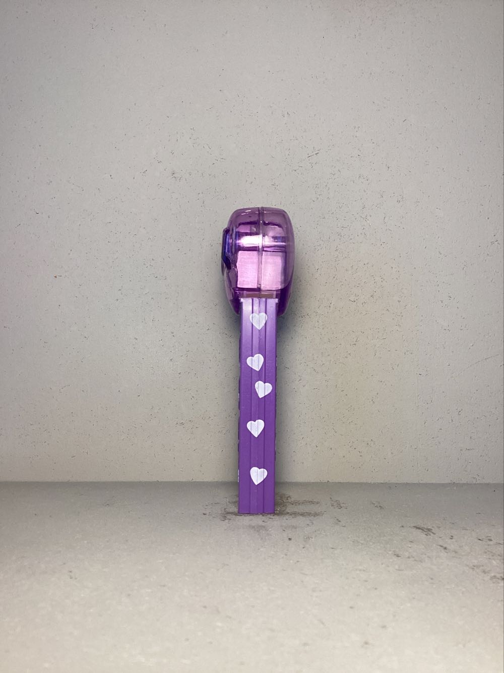 Valentine’s Day- Heart- Happy Valentine’s Day (Short Heart) - Holiday pez collectible - Main Image 4