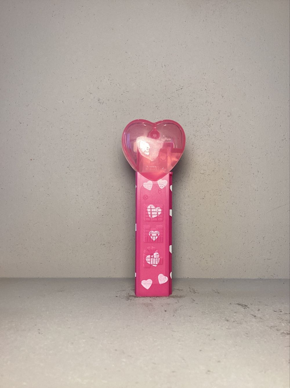 Valentine’s Day- Heart- I ❤️ U (Short Heart) - Holiday pez collectible - Main Image 3