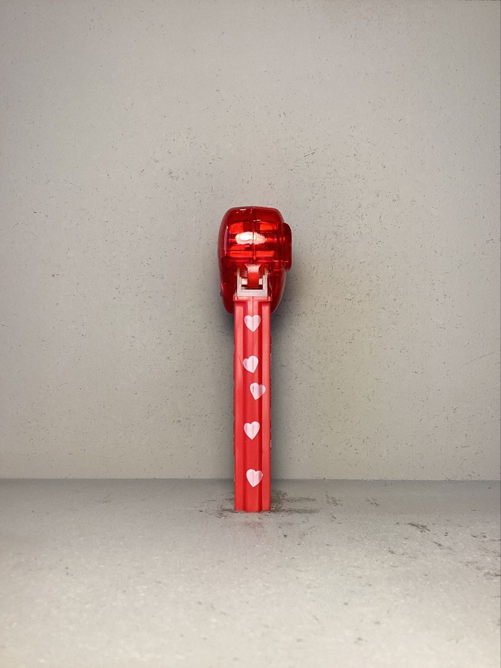 Valentine’s Day- Heart- XOXO - Holiday pez collectible - Main Image 2