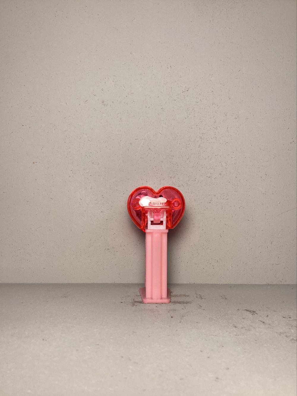 Valentine’s Day- Silly Crystal Heart - Holiday pez collectible - Main Image 3