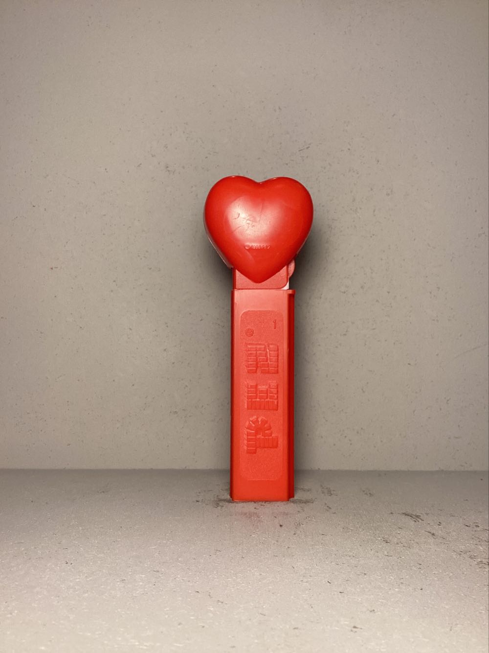 Miscellaneous- Japanese Flag on Heart - Miscellaneous pez collectible - Main Image 3
