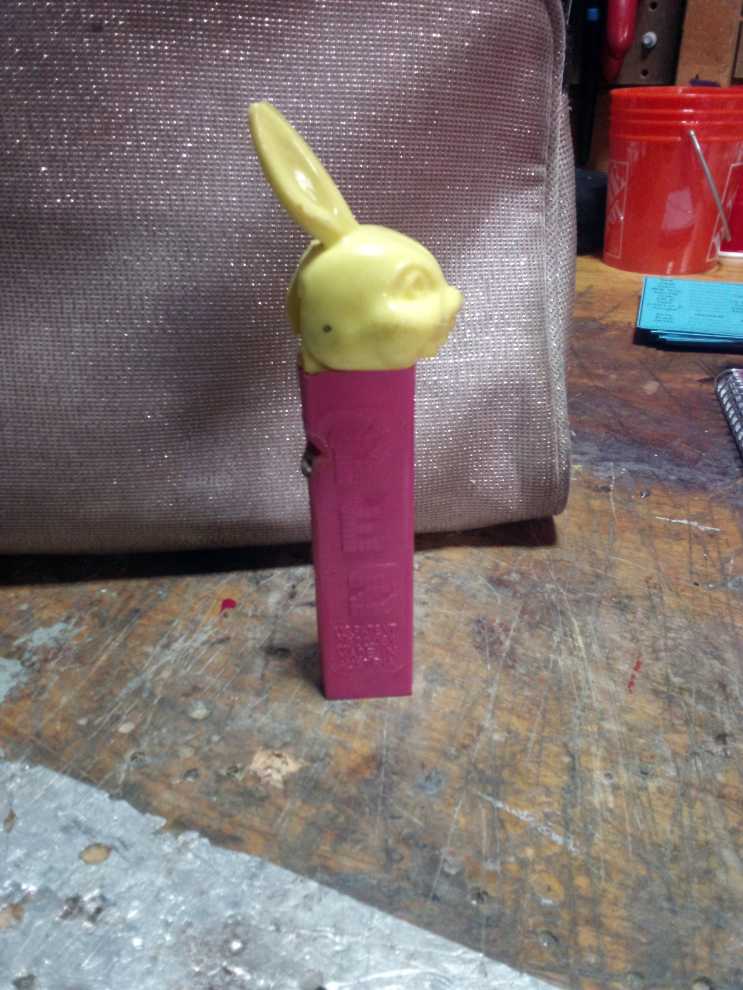 Easter Bunny (Footless)  pez collectible - Main Image 2