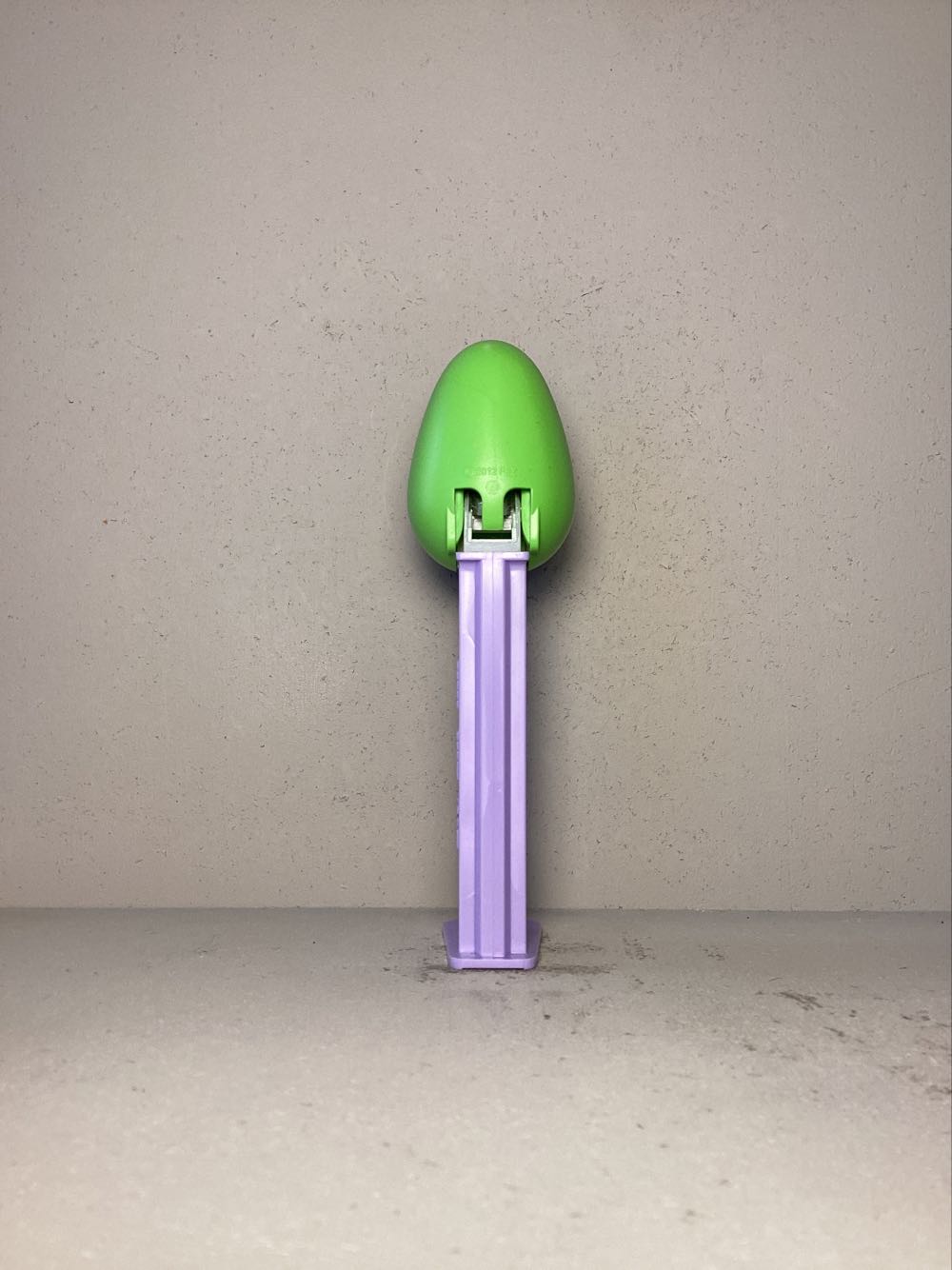 Easter- Easter Egg - Holiday pez collectible - Main Image 3