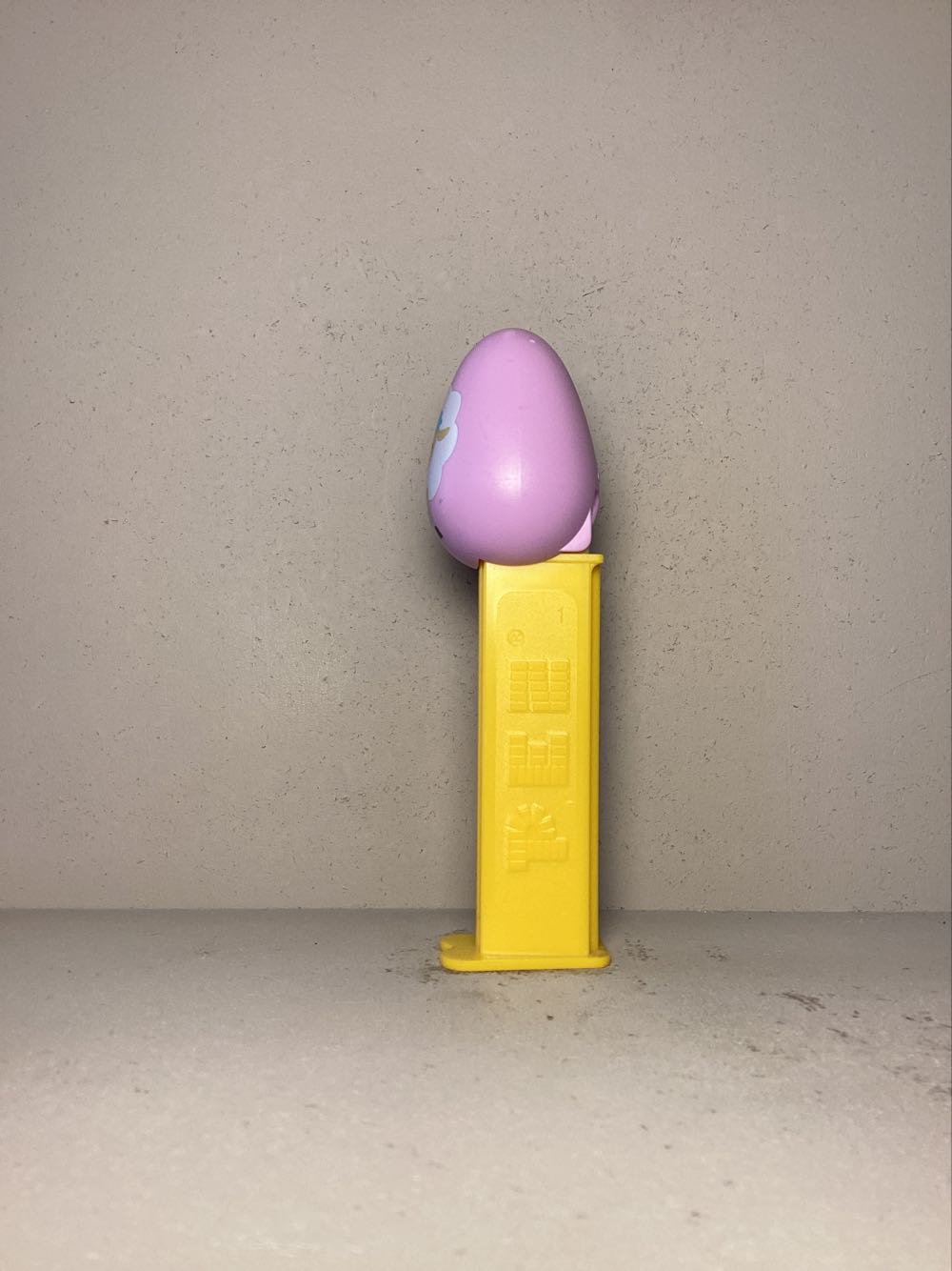 Easter- Easter Egg - Holiday pez collectible - Main Image 4