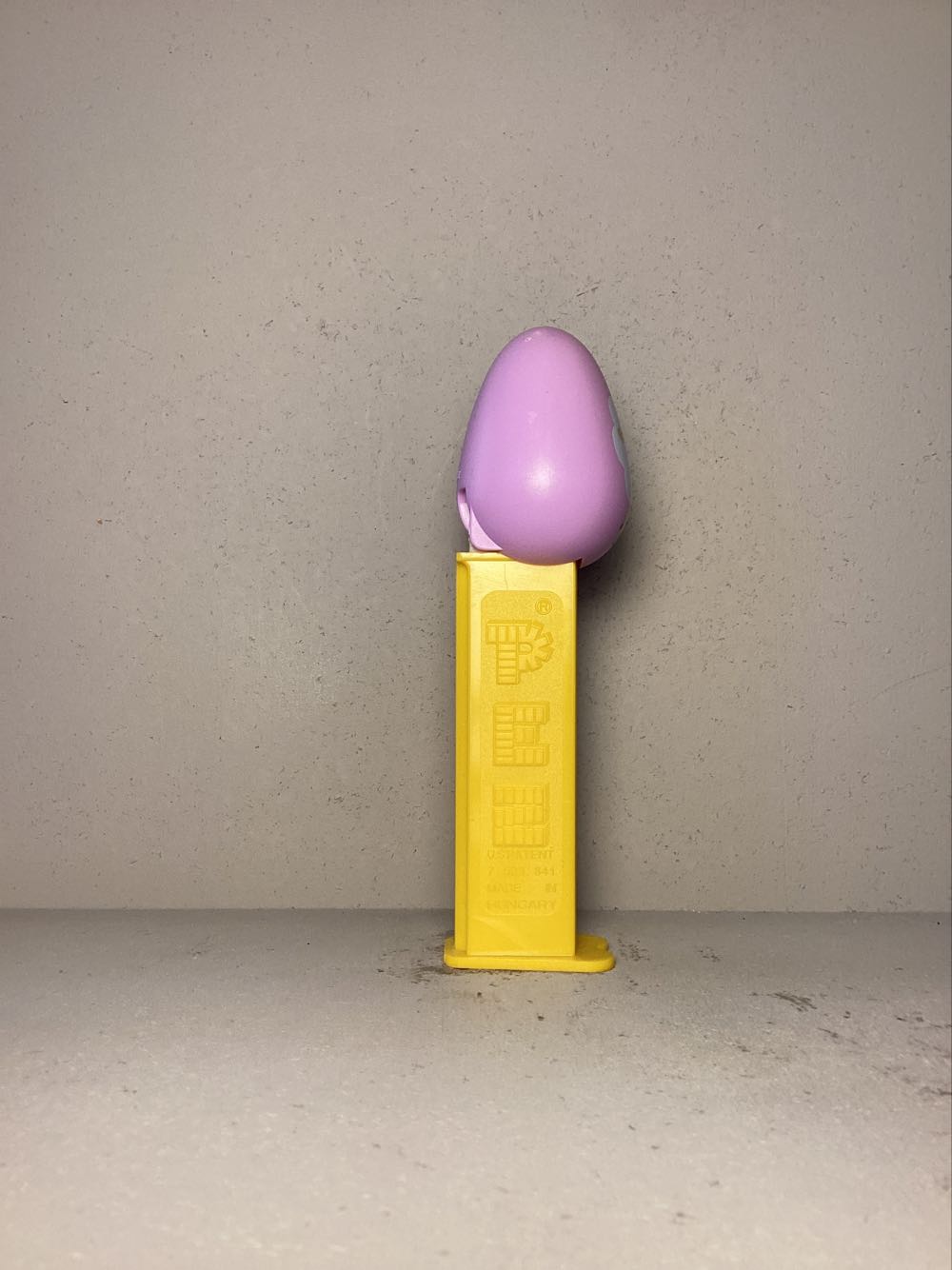 Easter- Easter Egg - Holiday pez collectible - Main Image 2