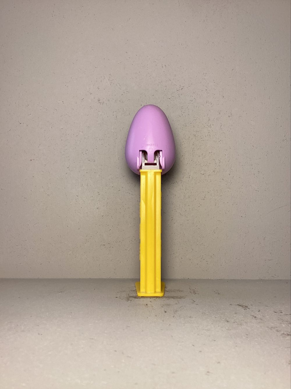 Easter- Easter Egg - Holiday pez collectible - Main Image 3