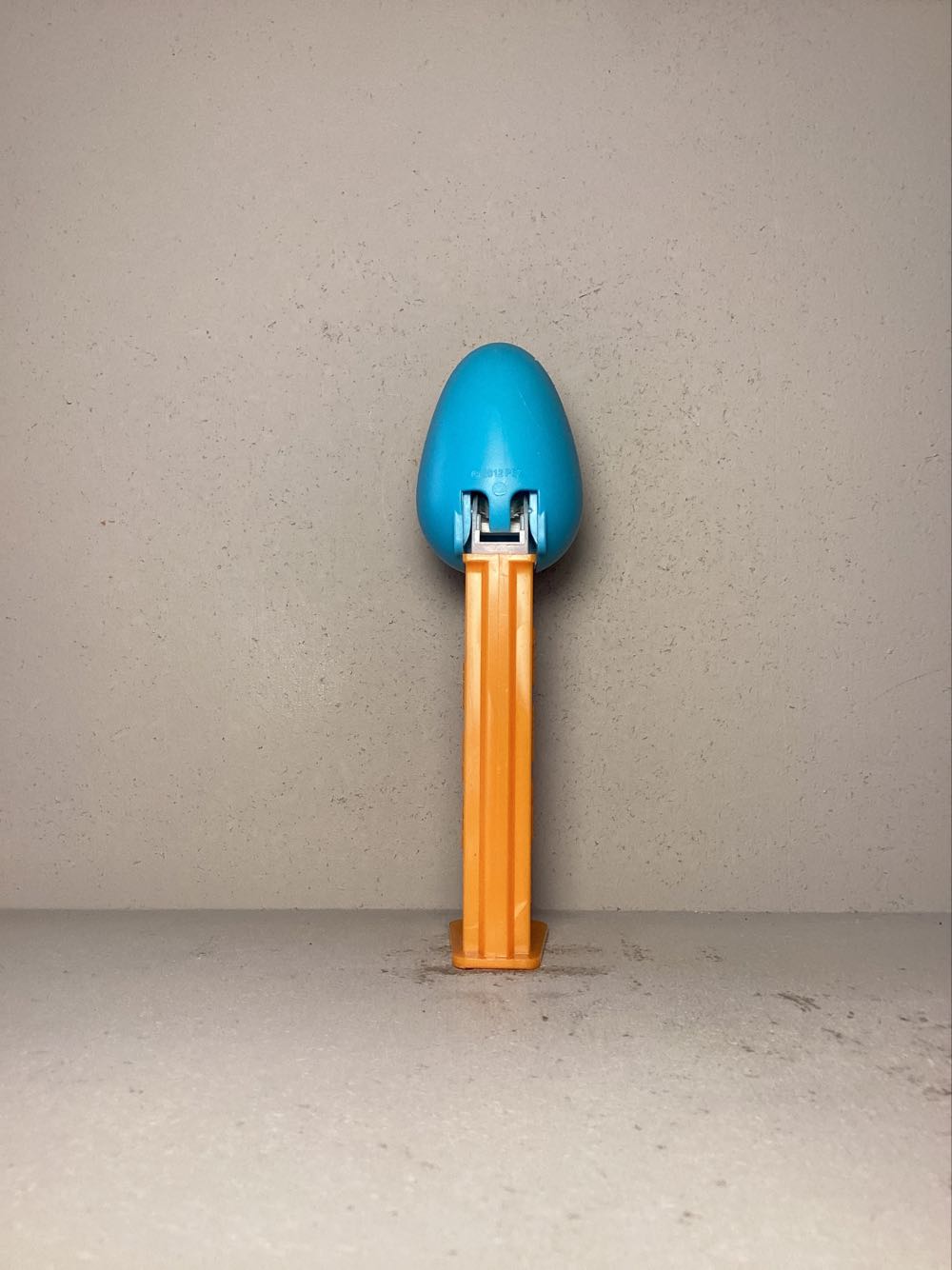 Easter- Easter Egg - Holiday pez collectible - Main Image 3