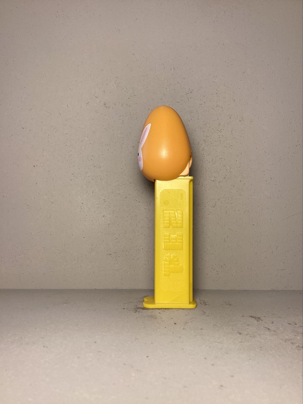 Easter- Easter Egg - Holiday pez collectible - Main Image 4