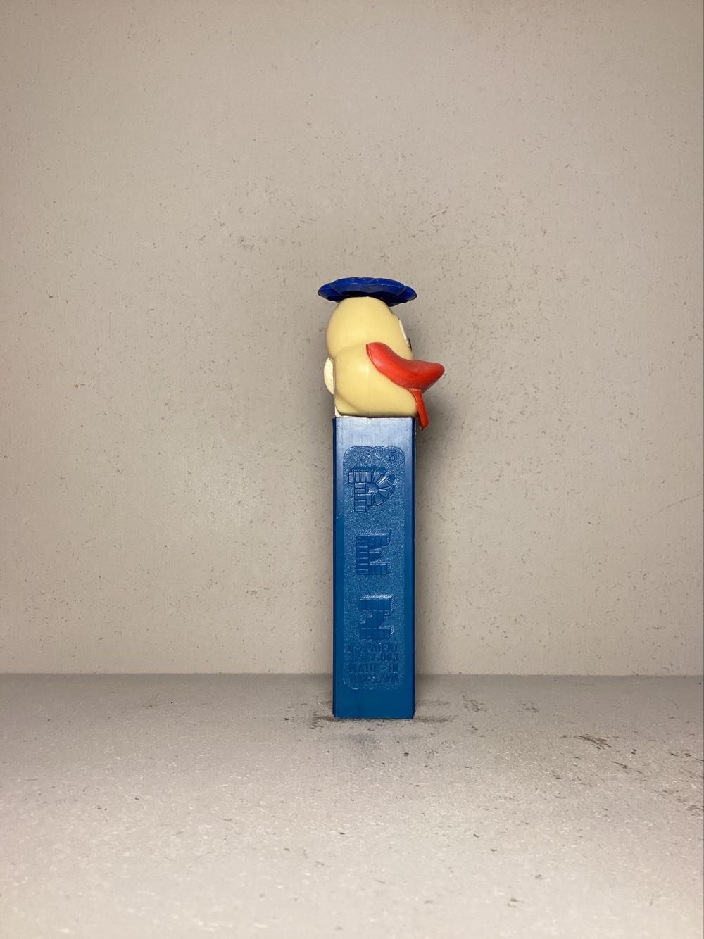 Easter- Duck with Flower - Holiday pez collectible - Main Image 2