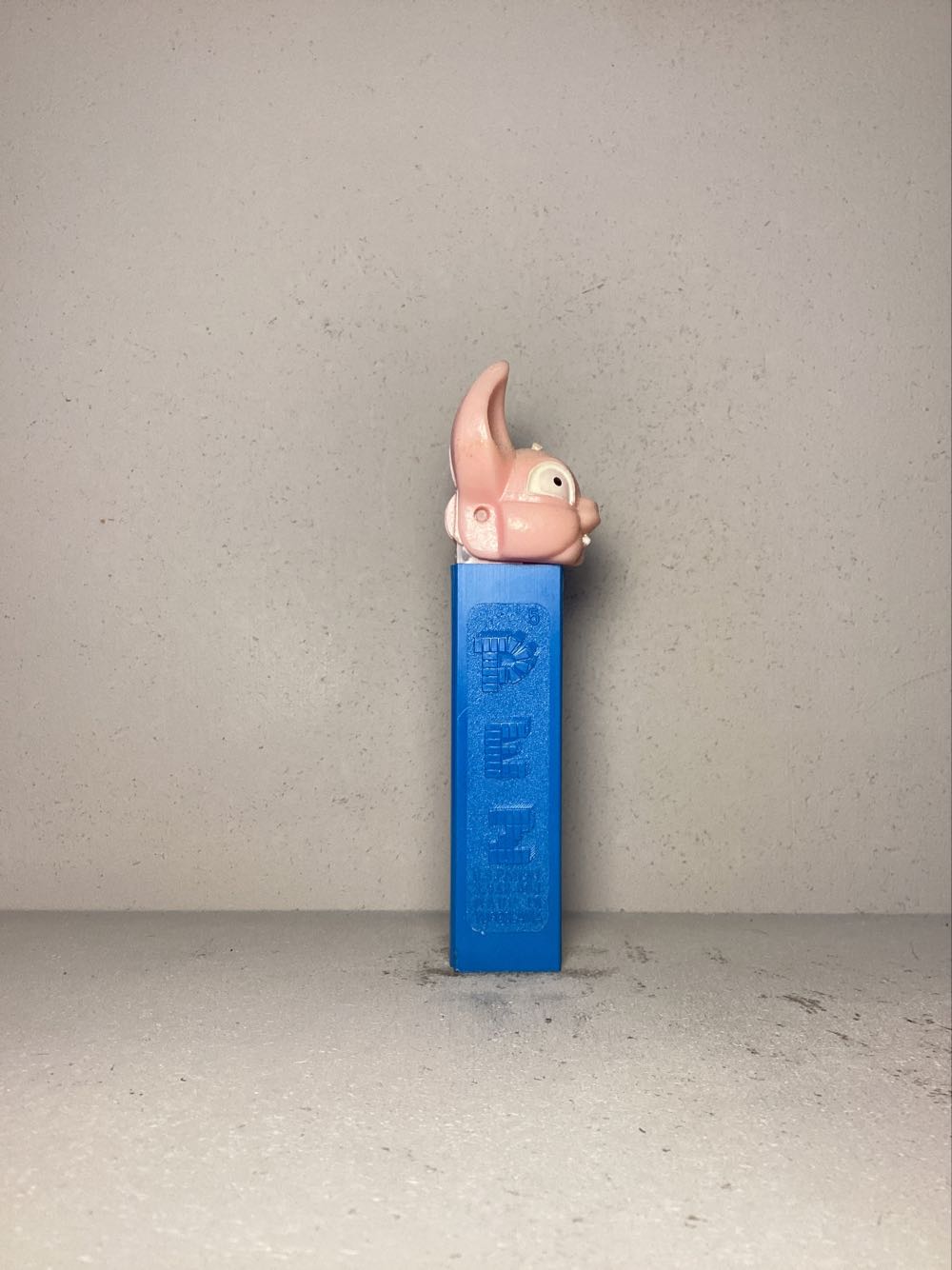 Easter- Fat Ear Bunny 3.9 - Holiday pez collectible - Main Image 2