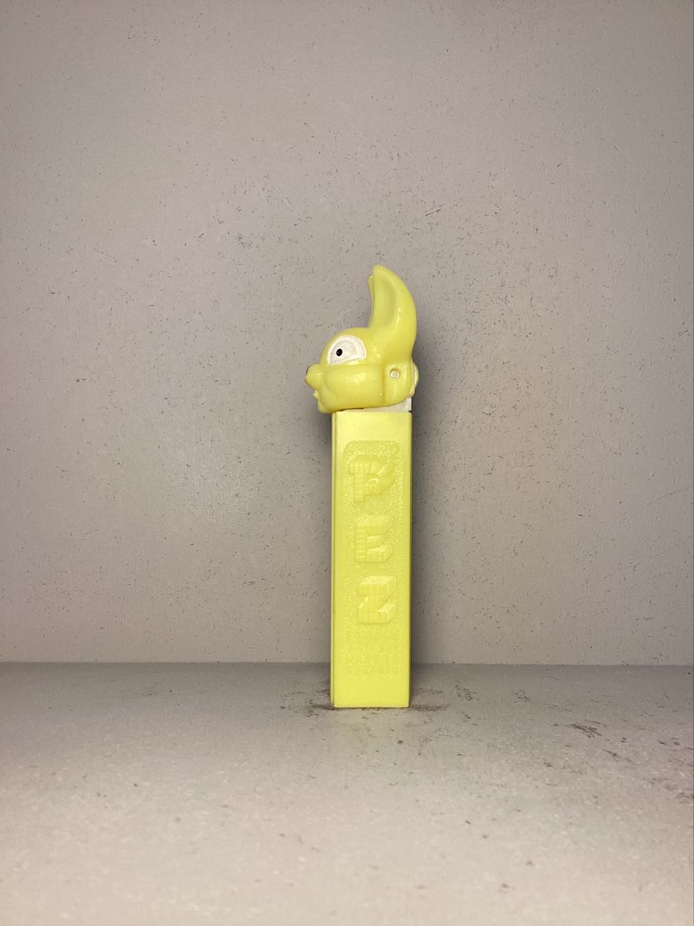 Easter- Easter Bunny C- Fat Ears - Holiday pez collectible - Main Image 4