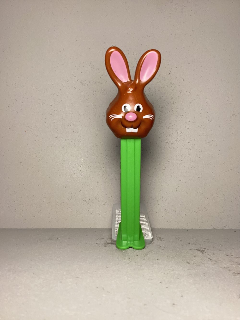 Disney - Daisy Duck A - Pink Bow