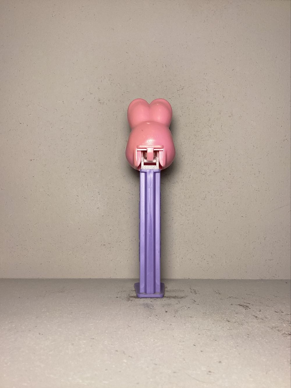 Easter- Easter Bunny F - Holiday pez collectible - Main Image 3