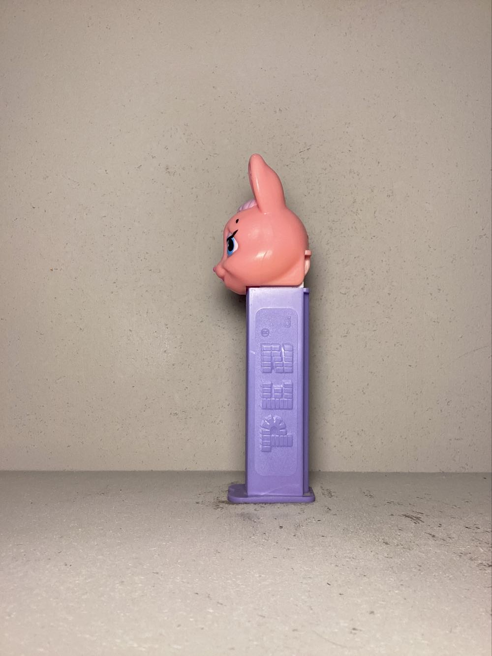 Easter- Easter Bunny F - Holiday pez collectible - Main Image 4