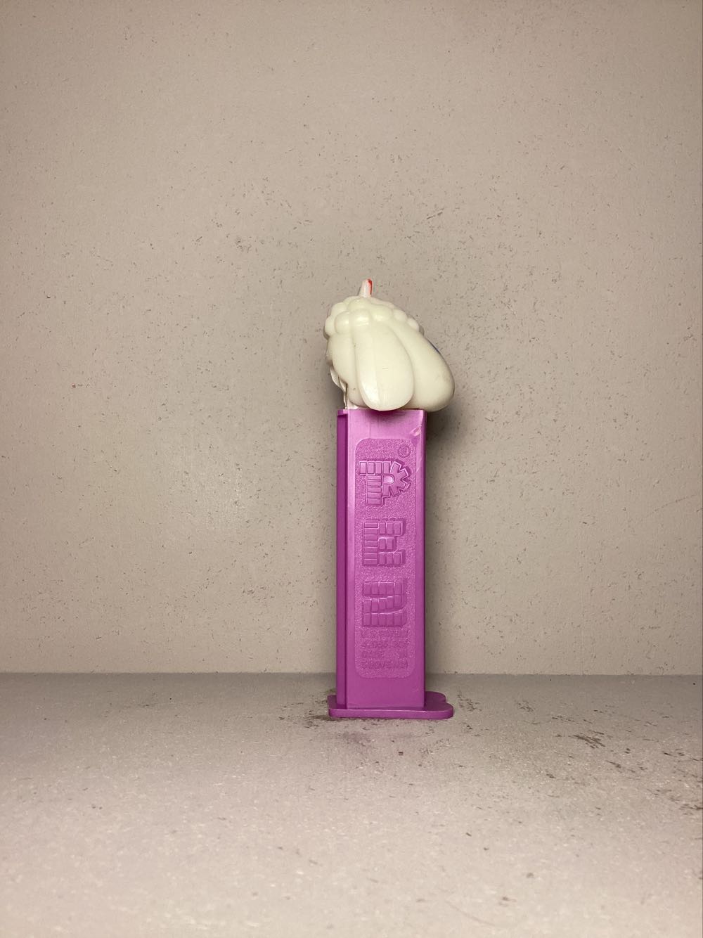 Easter- Lamb A - Holiday pez collectible - Main Image 2