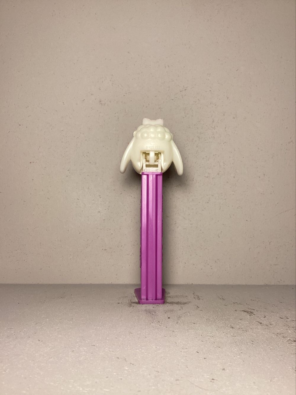 Easter- Lamb A - Holiday pez collectible - Main Image 3
