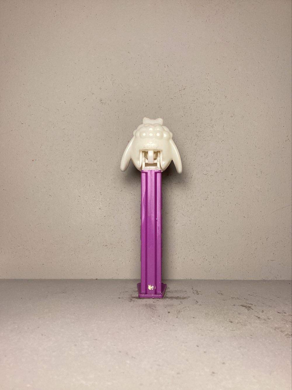 Easter- Lamb B - Holiday pez collectible - Main Image 3