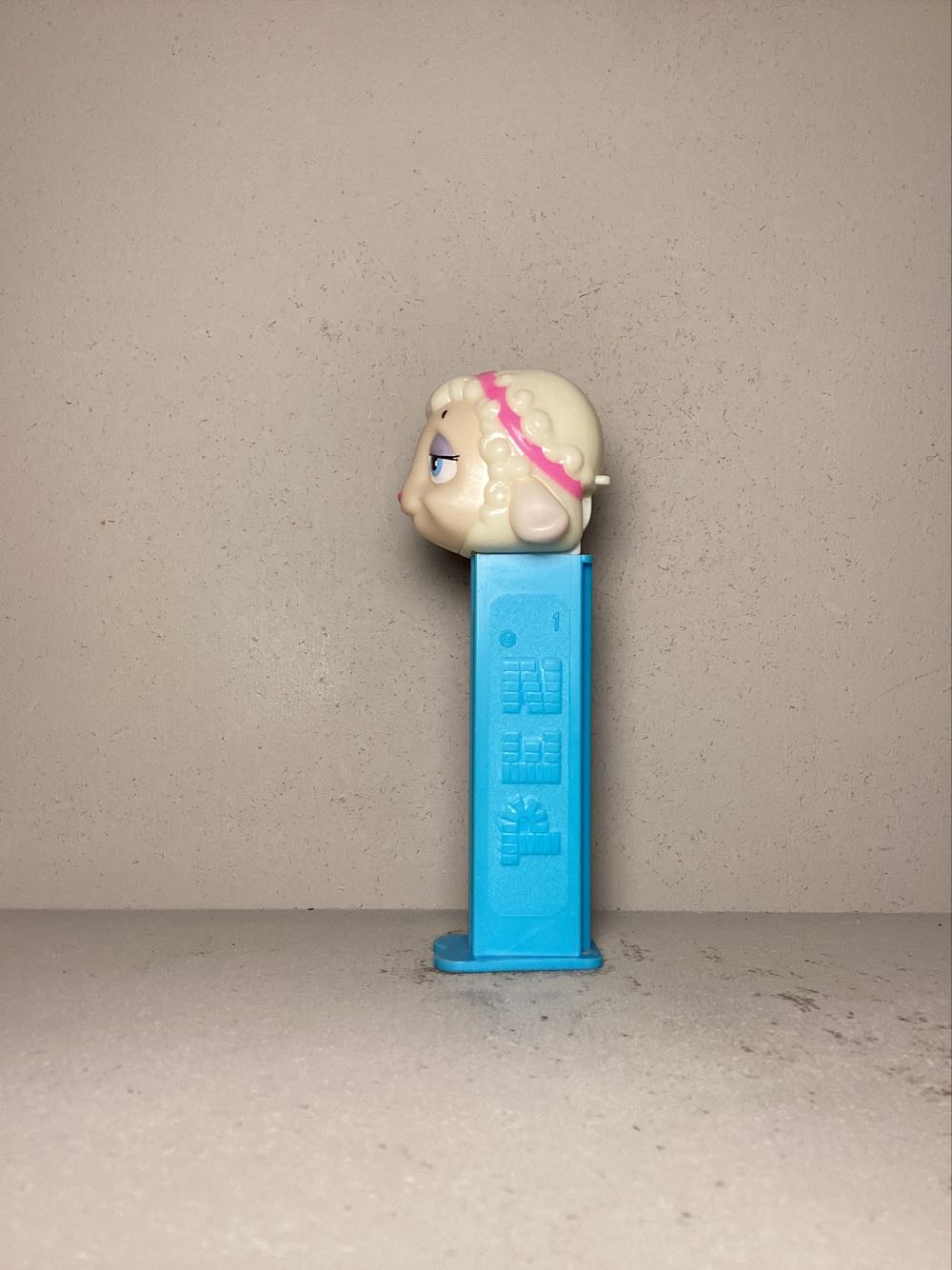 Easter- Lamb C - Holiday pez collectible - Main Image 4