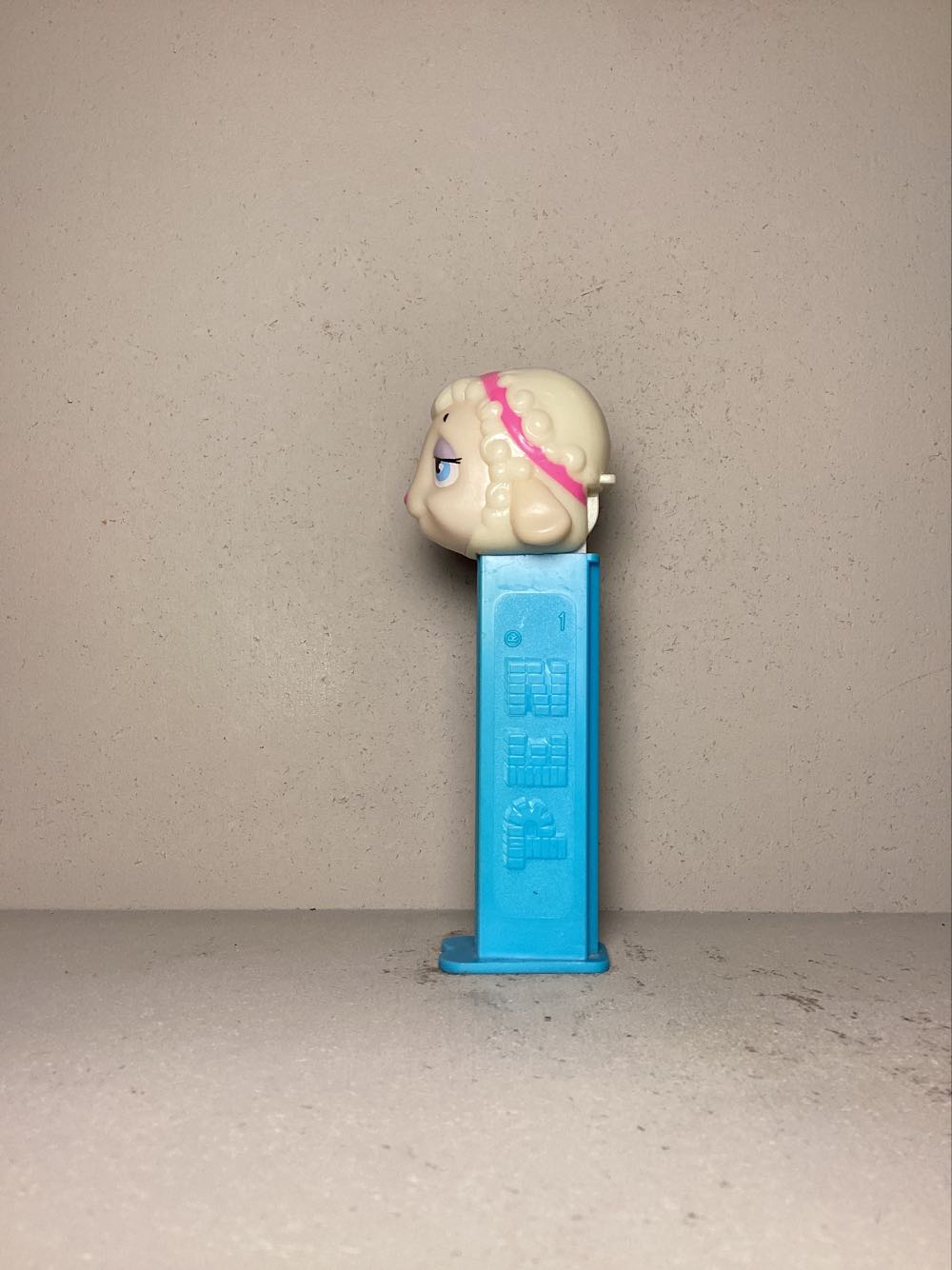 Easter- Lamb C - Holiday pez collectible - Main Image 4