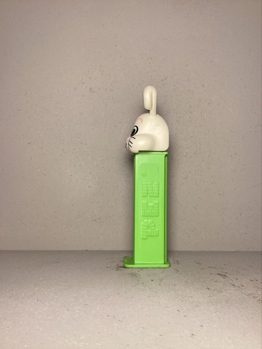 Easter- Floppy Ear Bunny Rabbit A - Holiday pez collectible - Main Image 4
