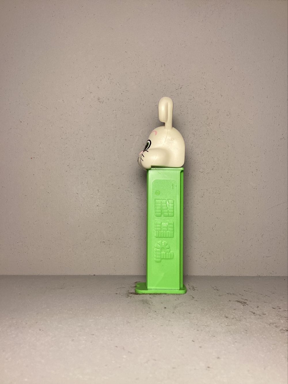 Easter- Floppy Ear Bunny Rabbit A - Holiday pez collectible - Main Image 4