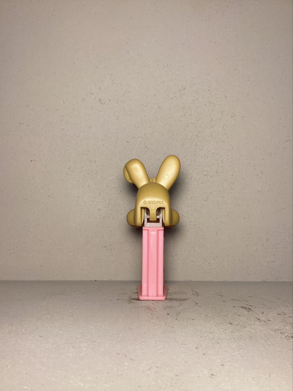Easter- Floppy Ear Bunny Rabbit A - Holiday pez collectible - Main Image 3