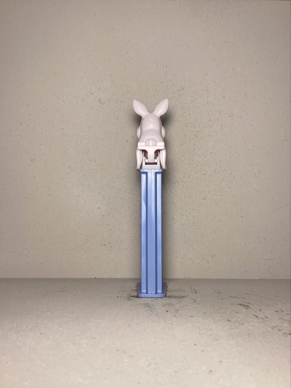 Easter- Bunny, Full Body B - Holiday pez collectible - Main Image 3