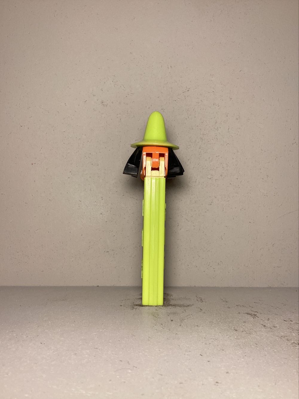 Halloween- Witch C, 3 Piece - Holiday pez collectible - Main Image 3