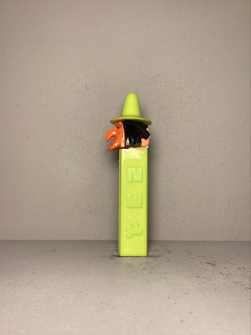 Halloween- Witch C, 3 Piece - Holiday pez collectible - Main Image 4
