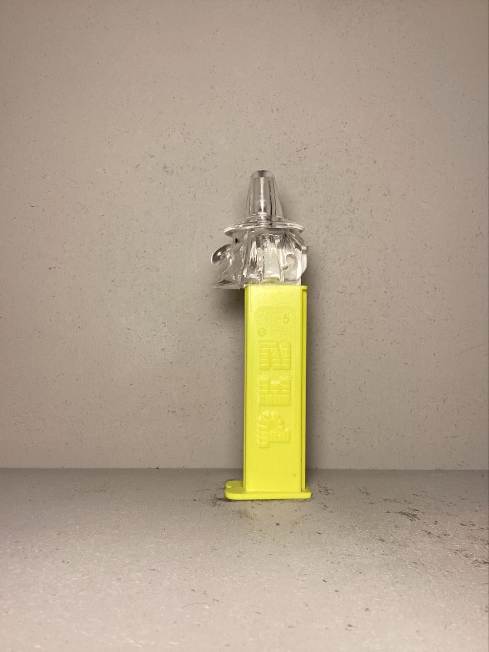 Halloween- Witch D - Holiday pez collectible - Main Image 4