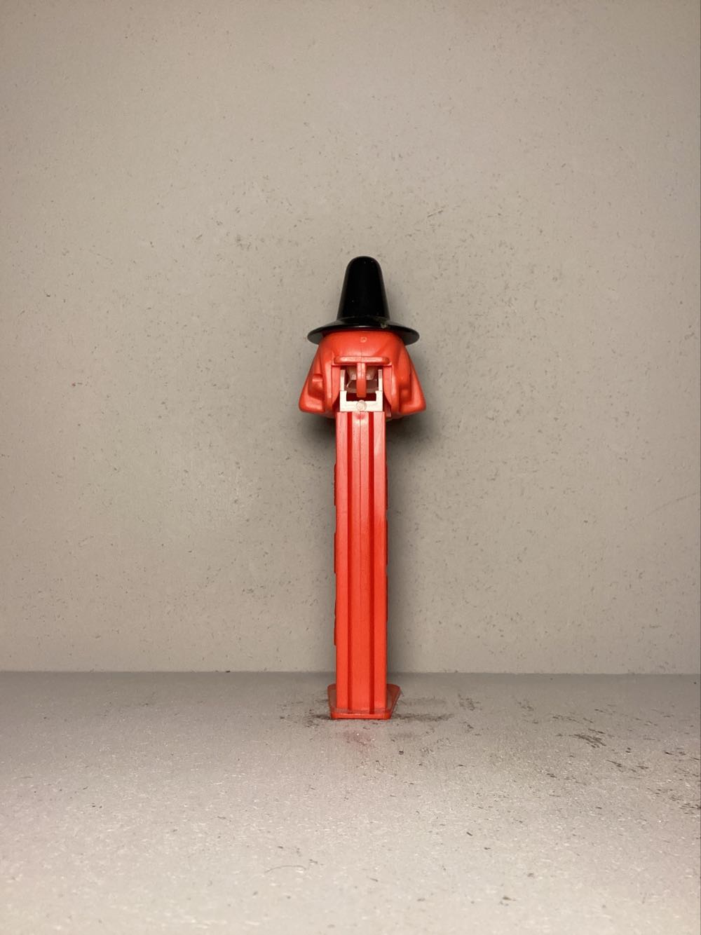 Witch D (3.9 Stem) - Halloween pez collectible - Main Image 3