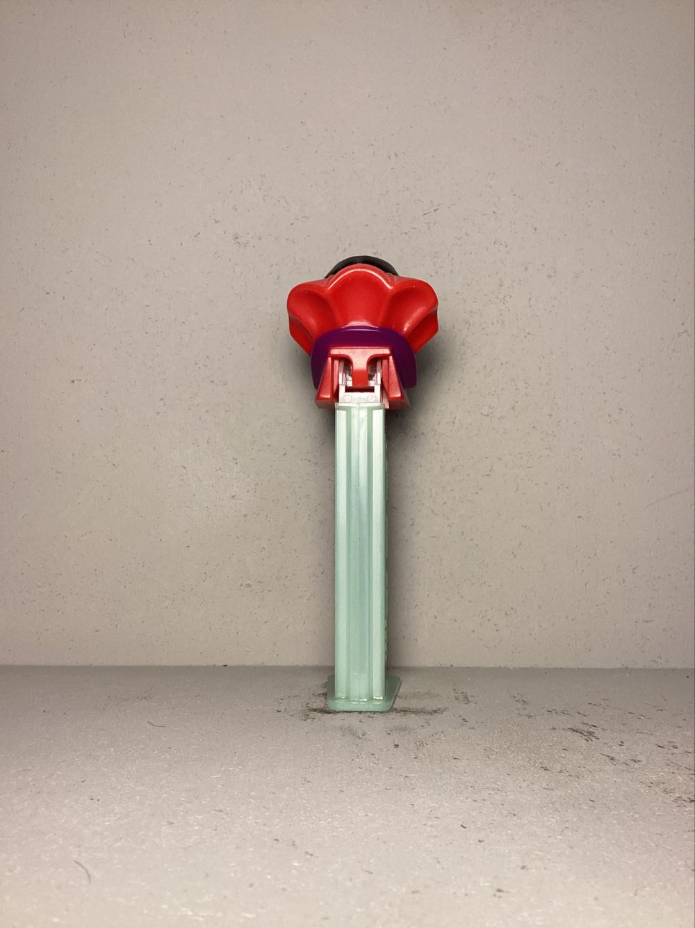 Halloween- Vampire A - Holiday pez collectible - Main Image 3