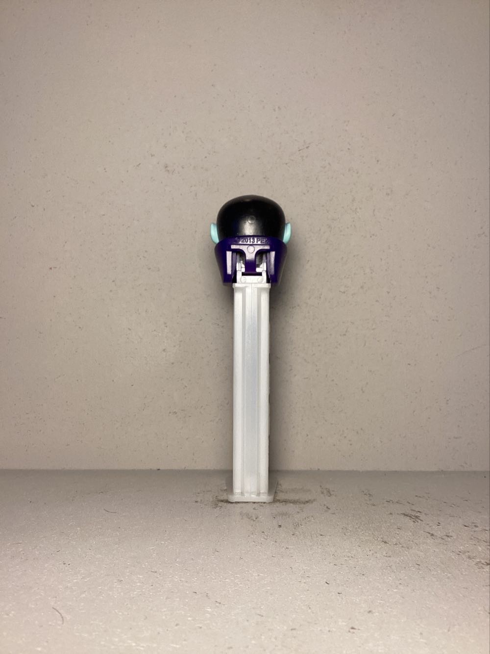 Halloween- Vampire B - Holiday pez collectible - Main Image 3