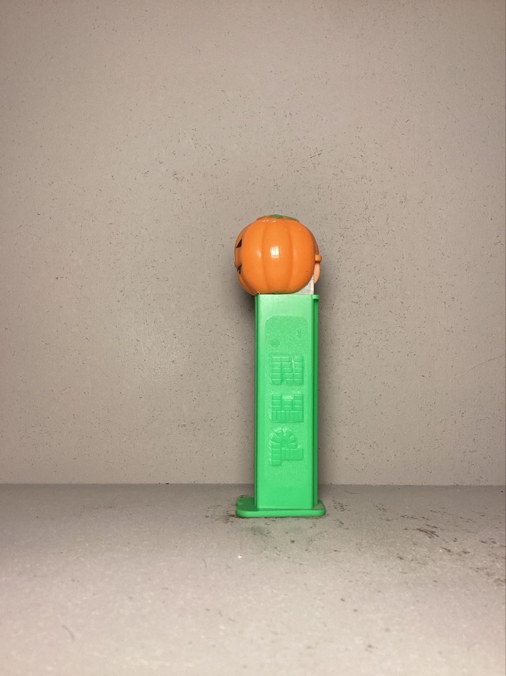Halloween- Pumpkin B - Holiday pez collectible - Main Image 4