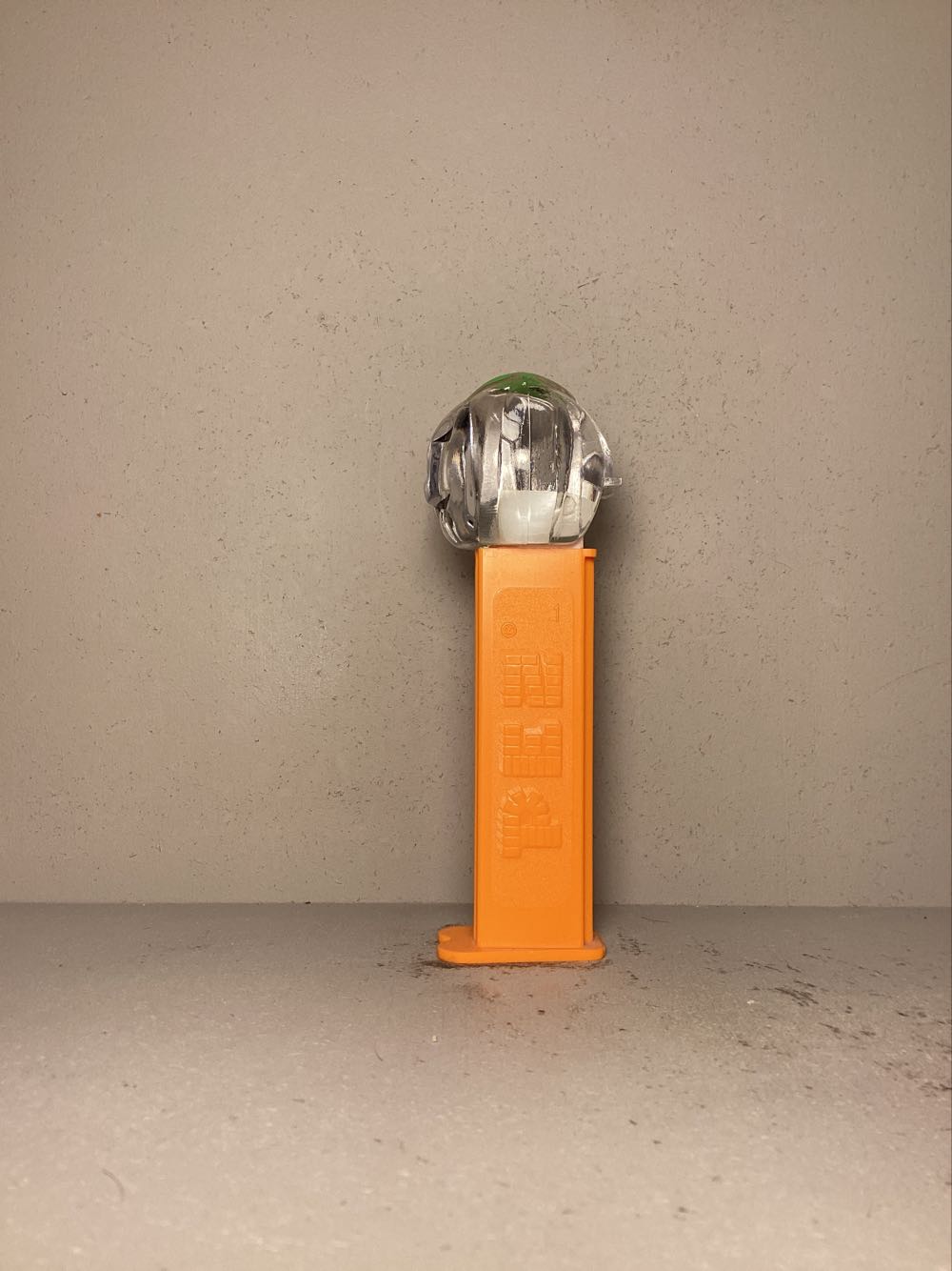 Halloween- Pumpkin C - Holiday pez collectible - Main Image 4