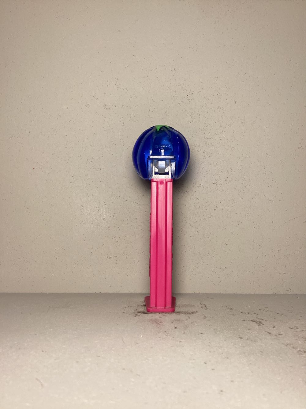 Halloween- Pumpkin C - Holiday pez collectible - Main Image 3