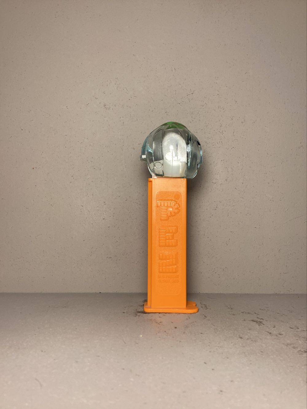 Halloween- Pumpkin C - Holiday pez collectible - Main Image 2