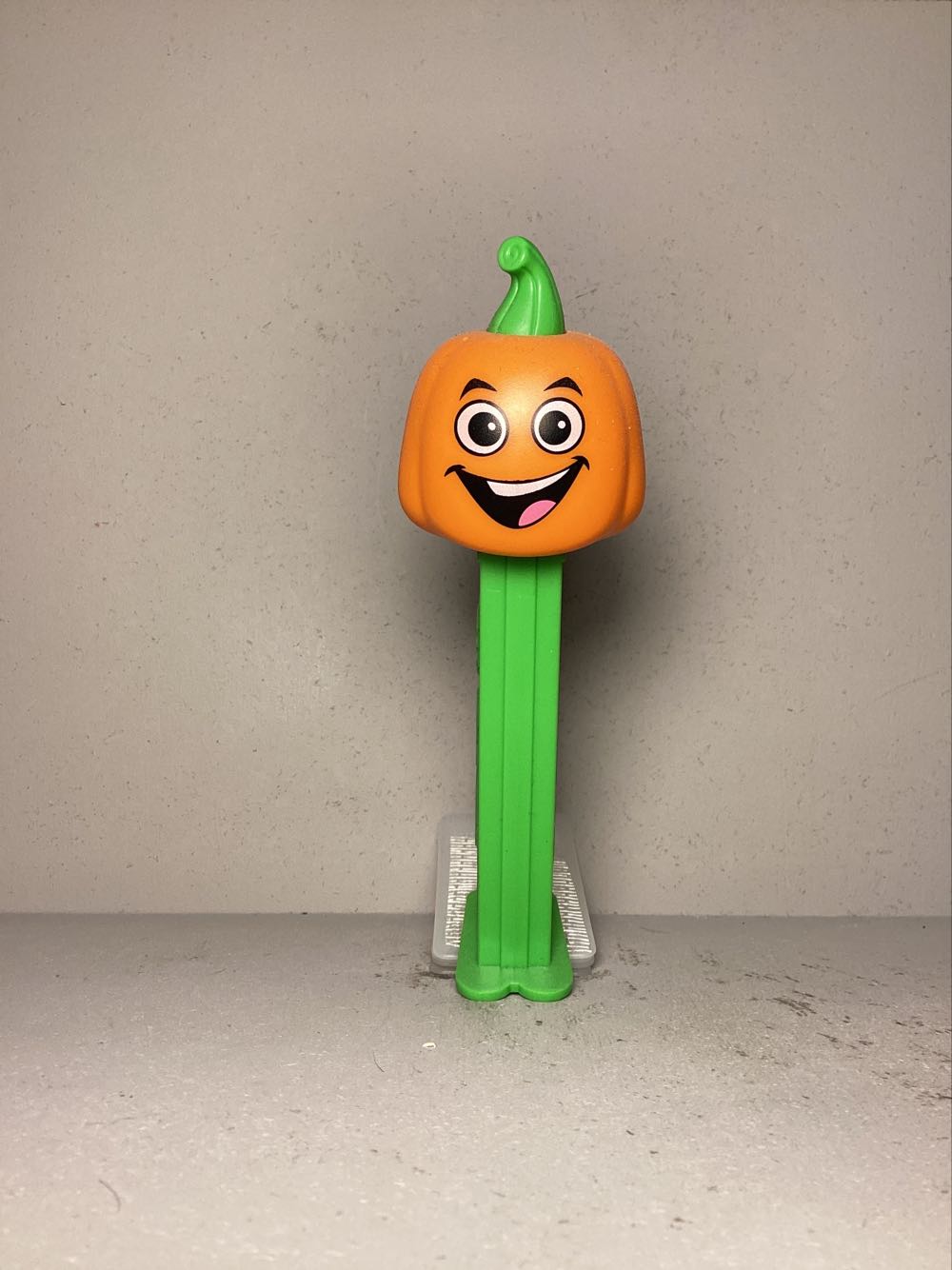 Gabby’s Doll House - Pandy Paws