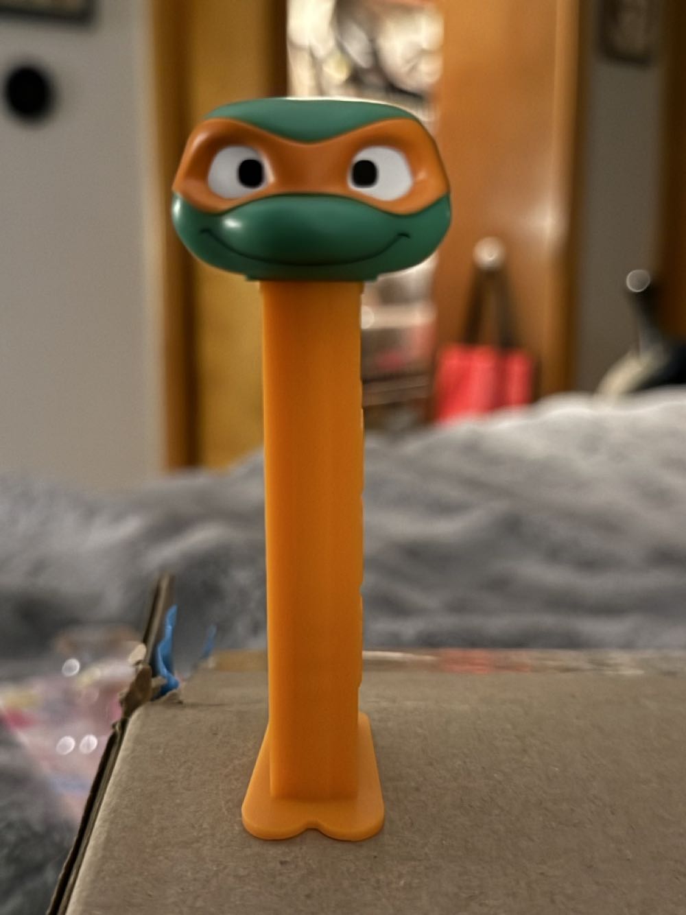 FX, Hand Holding Earth (2005)