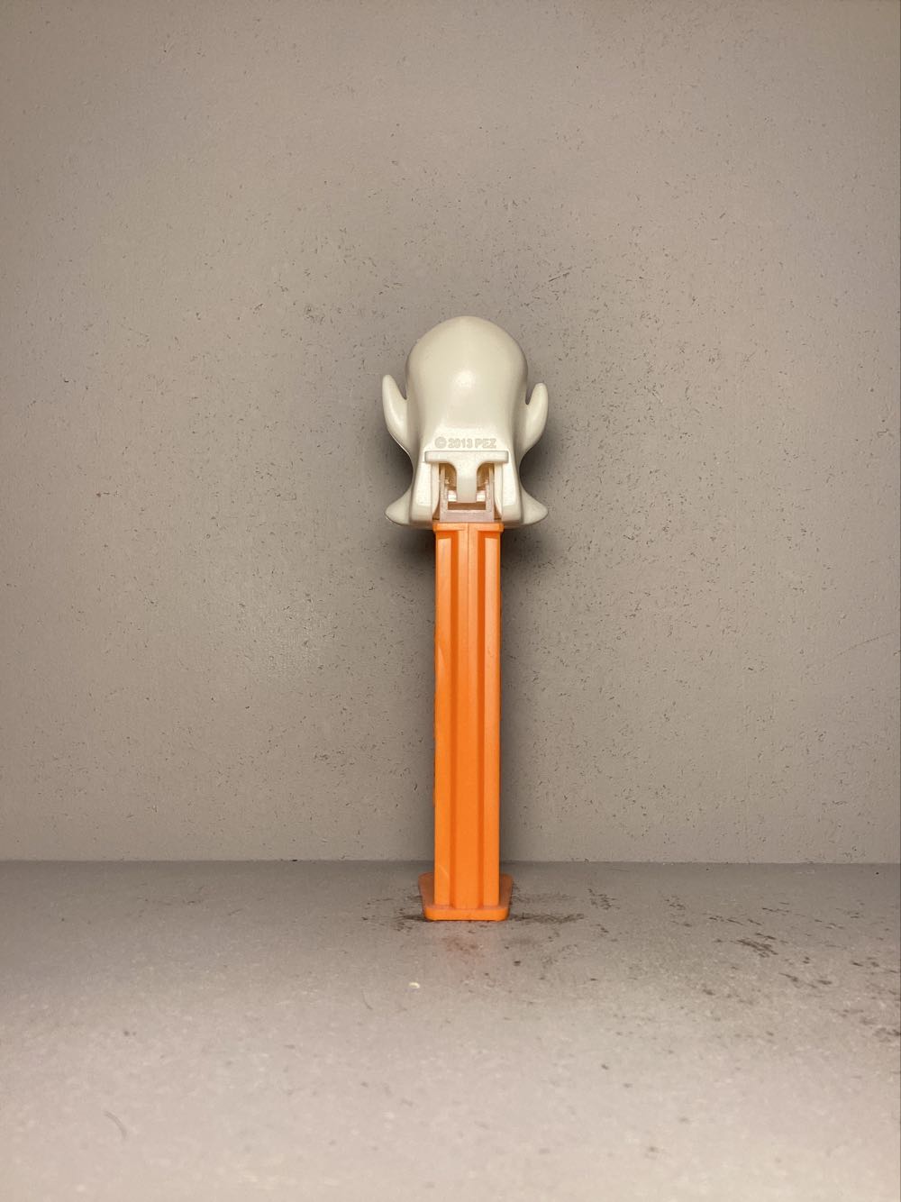 Halloween- Ghost - Holiday pez collectible - Main Image 3