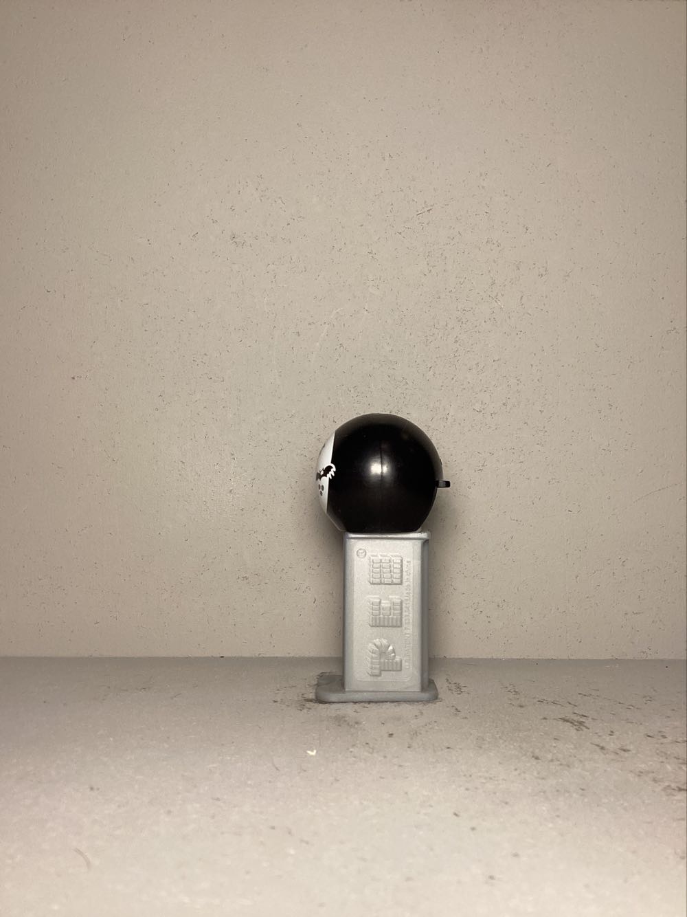 Halloween- Ball - Holiday pez collectible - Main Image 4