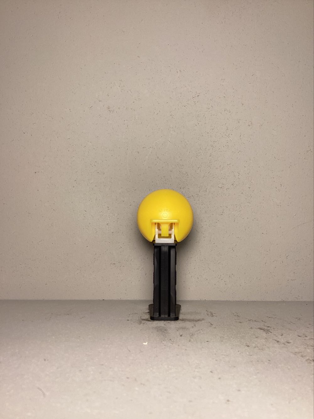 Halloween- Ball - Holiday pez collectible - Main Image 3