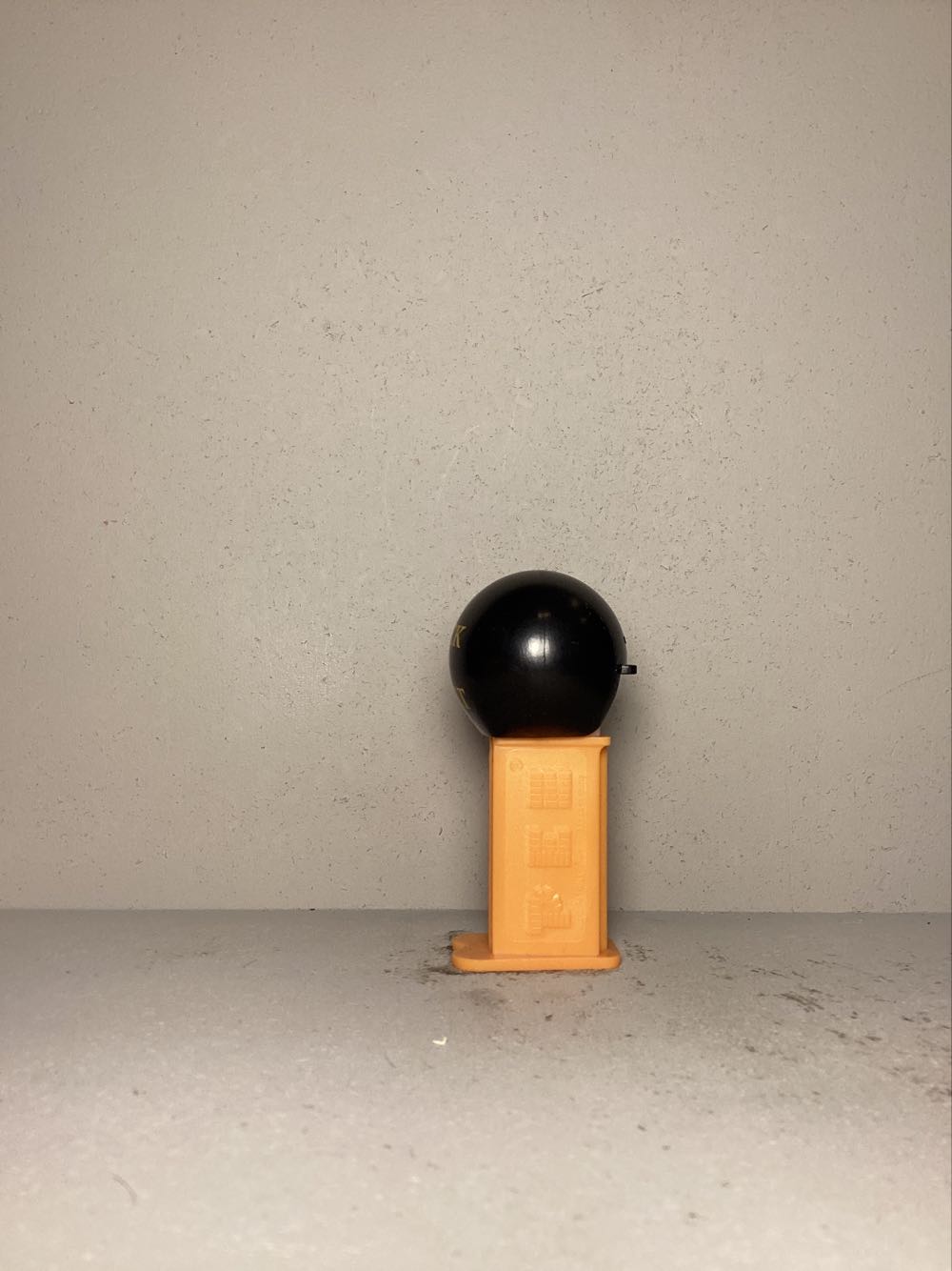 Halloween- Ball - Holiday pez collectible - Main Image 4