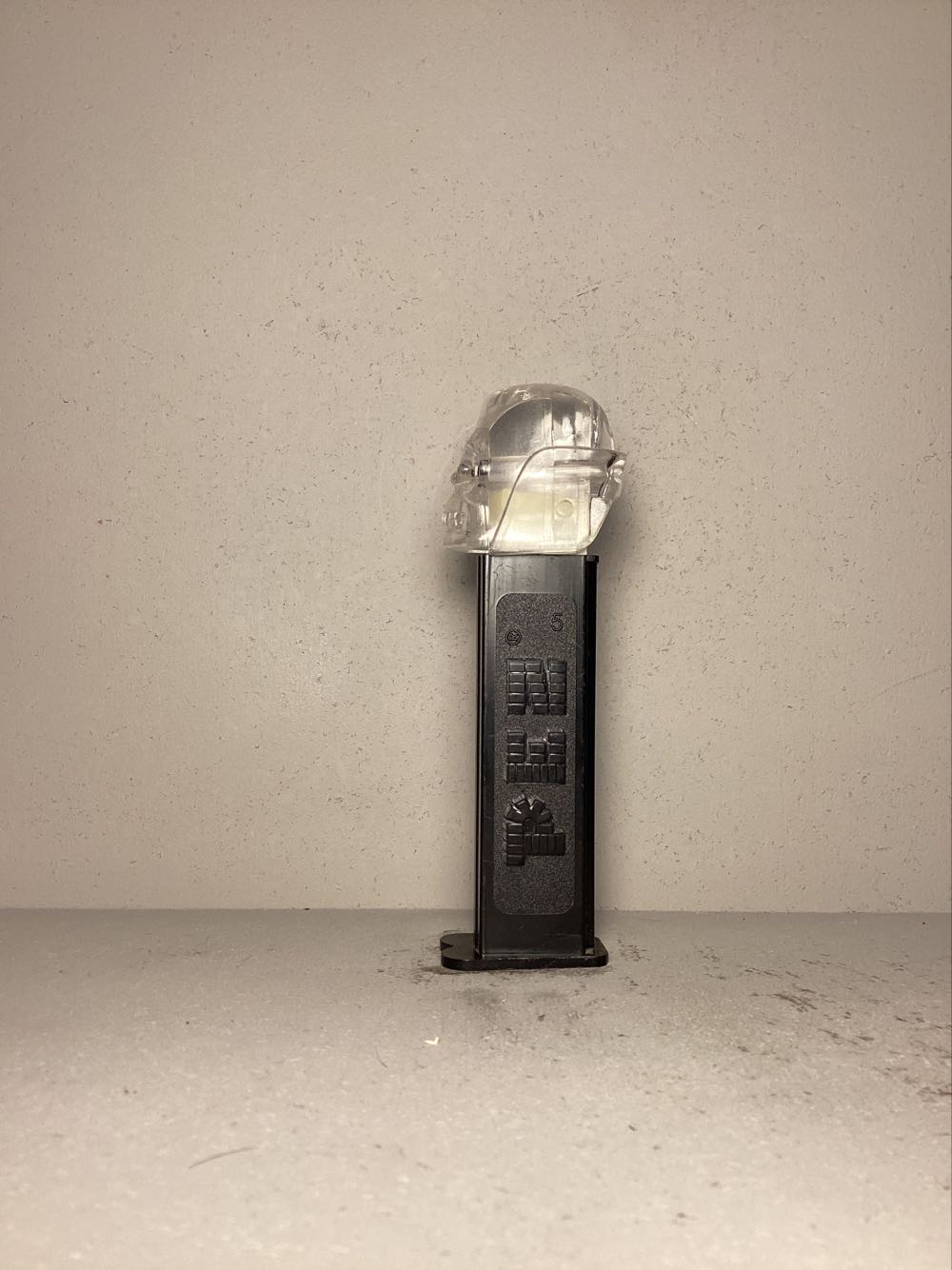 Halloween- Skull B - Holiday pez collectible - Main Image 4