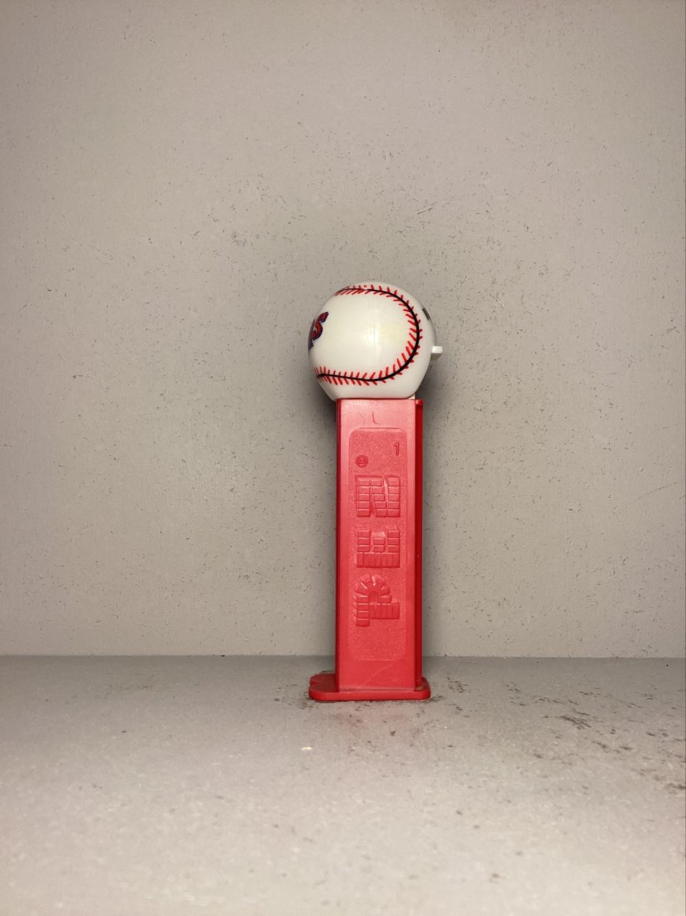 Baseball- MLB Minnesota Twins Baseball - Sports pez collectible - Main Image 4