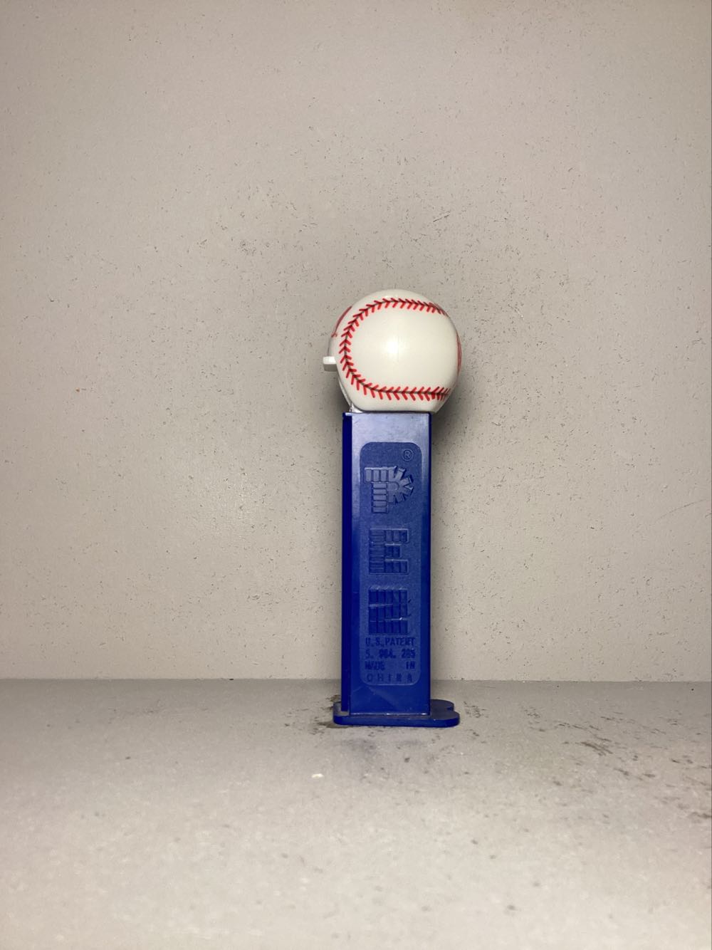 Baseball- MLB New York Yankees Baseball - Sports pez collectible - Main Image 2