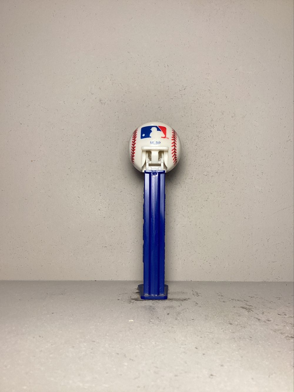 Baseball- MLB New York Yankees Baseball - Sports pez collectible - Main Image 3