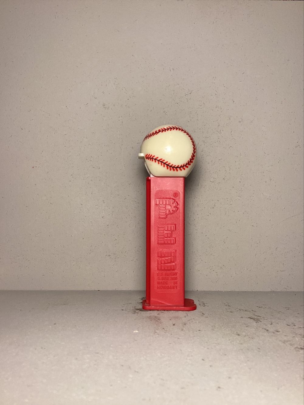 Baseball- MLB Philadelphia Phillies Baseball - Sports pez collectible - Main Image 2